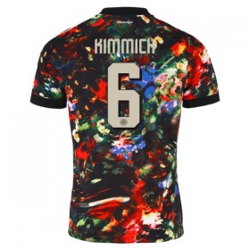Maglia FC Bayern Monaco Kimmich 6 Oktoberfest 2026-27