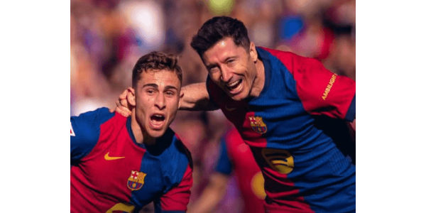 La doppietta di Lewandowski aiuta il Barcellona a continuare a guidare la Liga